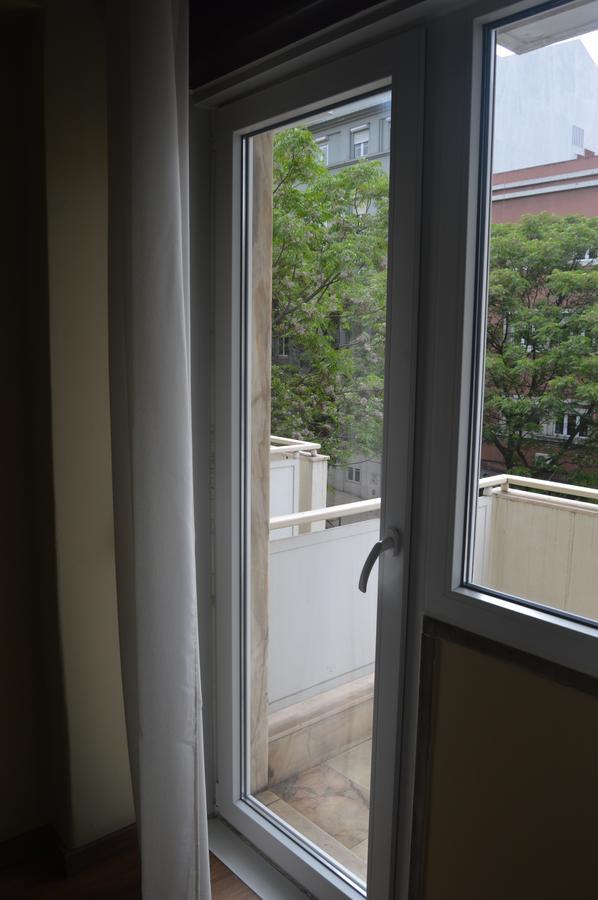 Dome Sao Bento Gasthuis 3*